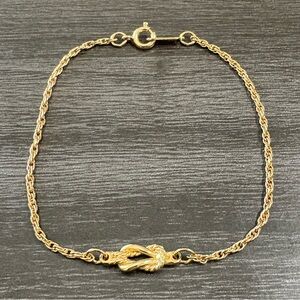 Avon Gold Knot Bracelet